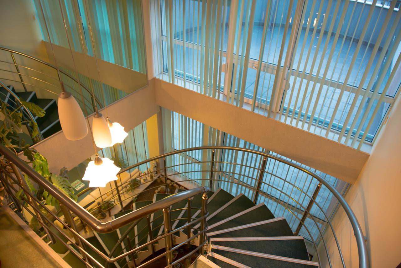 Hotel Kapri Yambol Bagian luar foto