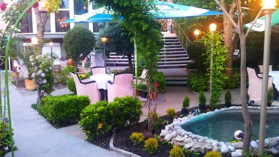 Hotel Kapri Yambol Bagian luar foto